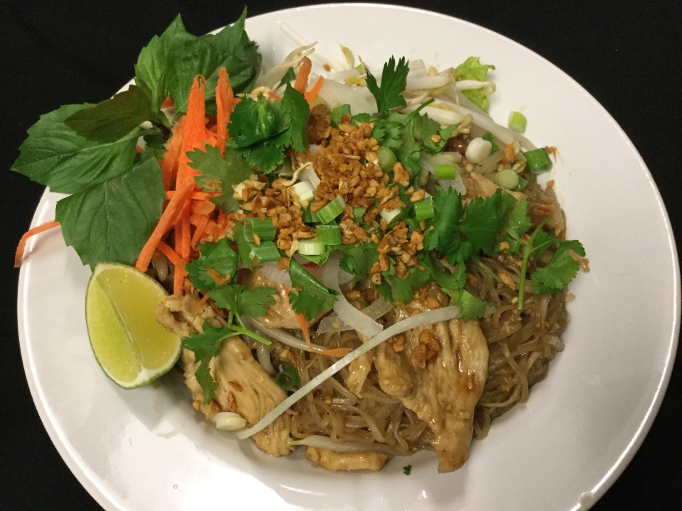 Order (D)Pho (Dry) food online from Khao Hom Thai & Pho store, Billerica on bringmethat.com