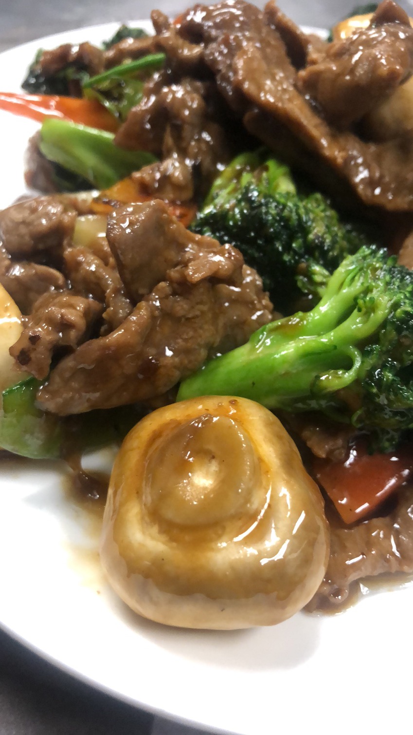Order Sauteed Vegetables with Beef food online from Shoyu store, Saugus on bringmethat.com