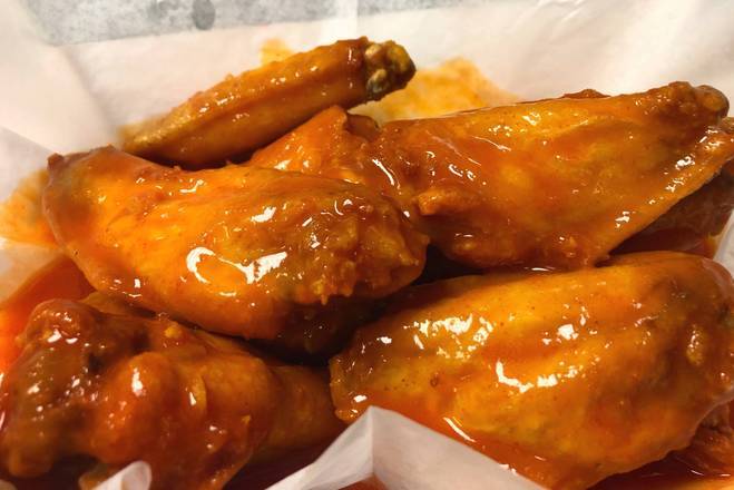 Order Buffalo Wings (10 pcs) food online from Tasty Crab House store, Myrtle Beach on bringmethat.com
