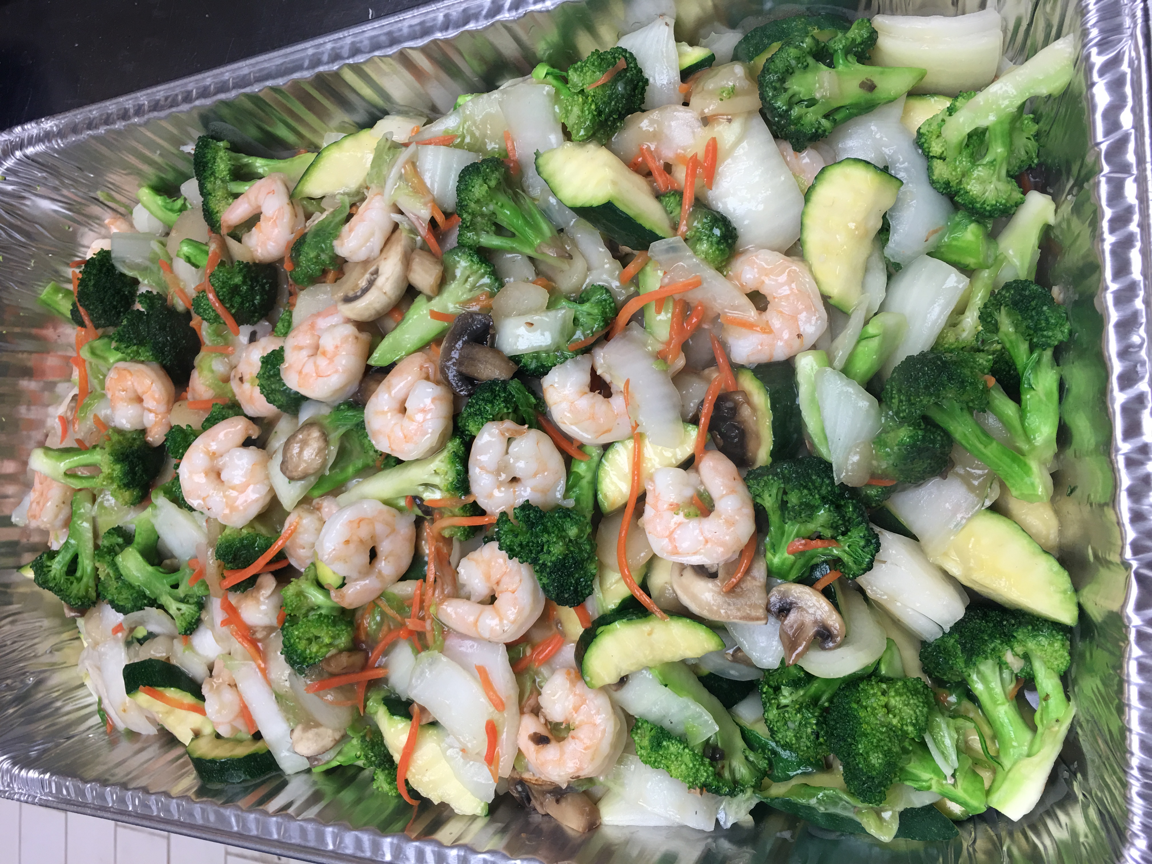 Order Party Tray Shrimp with Mixed Vegetable food online from China China store, Joliet on bringmethat.com