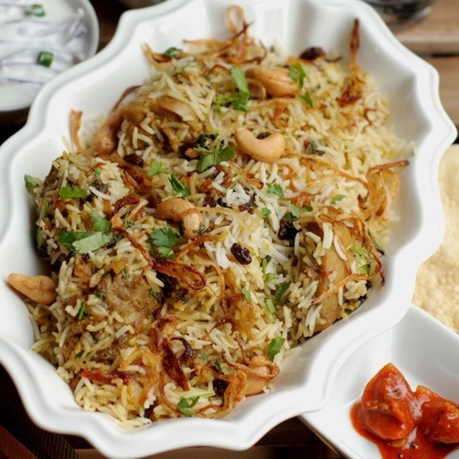 Order Kerala Chicken Biryani food online from Mainland India Restaurant store, Niles on bringmethat.com