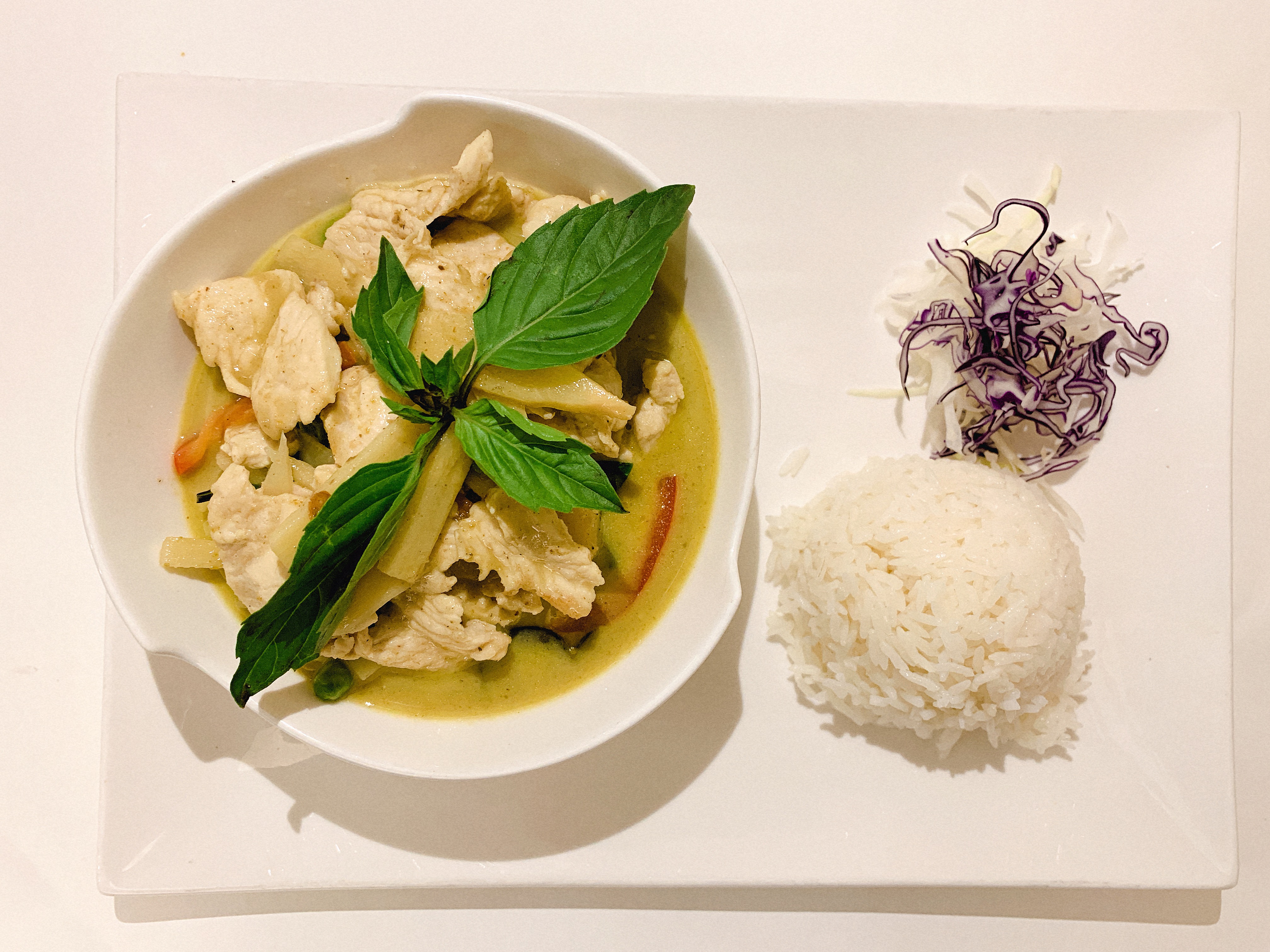 Order Green Curry food online from House of Thai Cuisine store, Philadelphia on bringmethat.com