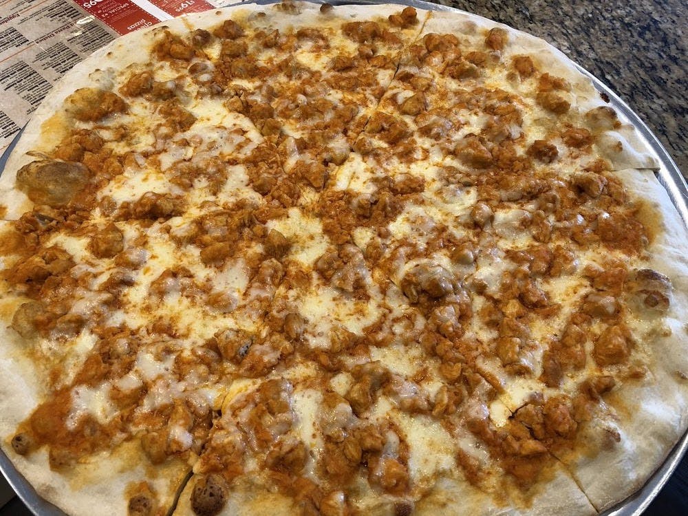 Order Buffalo Chicken Pizza - Individual 10'' (4 Slices) food online from Nonna's Pizzeria store, Wappingers Falls on bringmethat.com