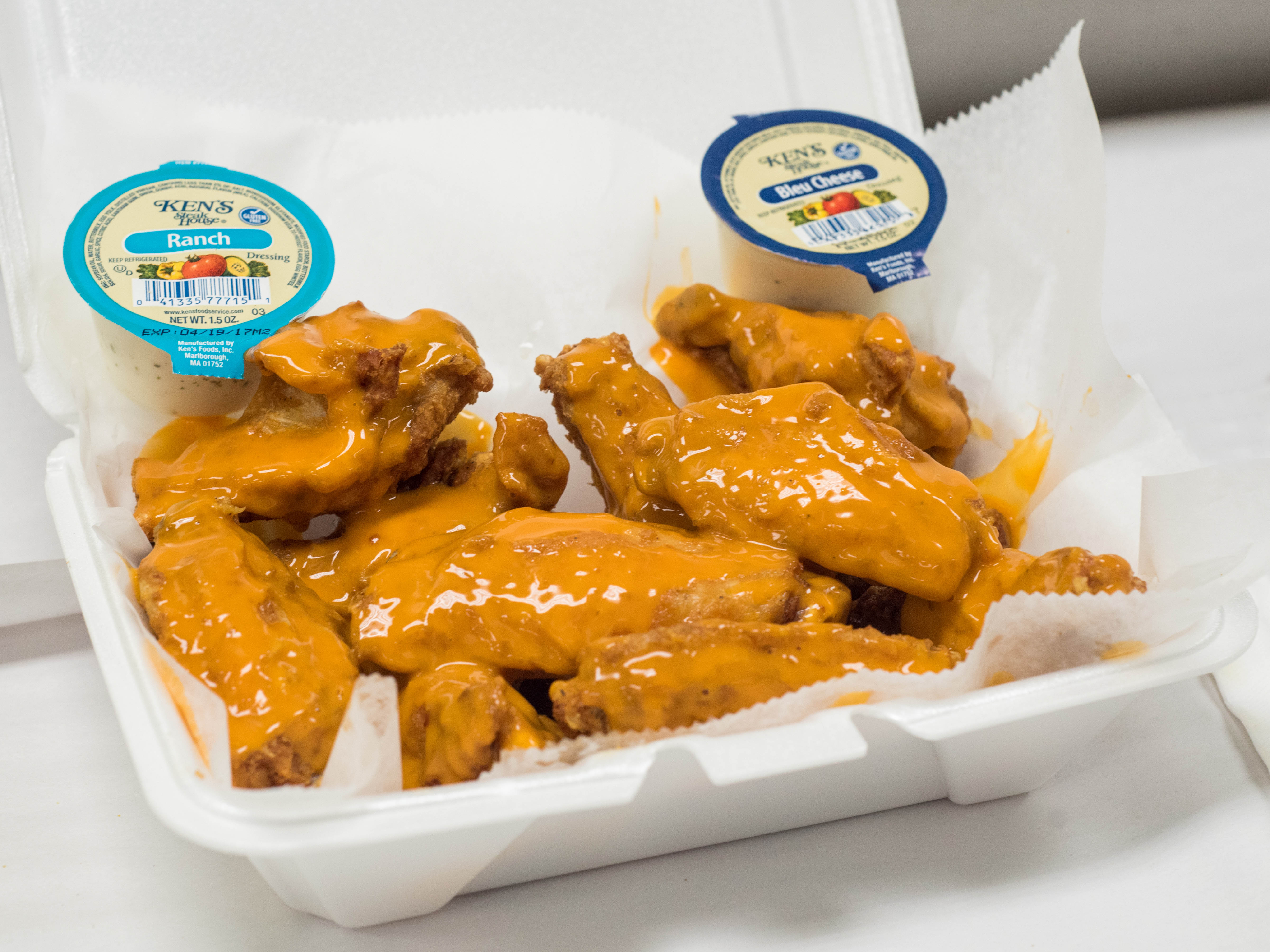 Order Traditional Jumbo Party Wings food online from Pizza Wings & More store, Reisterstown on bringmethat.com