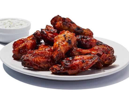 Order 6 Piece - Hooters Daytona Beach’ Style Wings food online from Hooters store, Tucson on bringmethat.com
