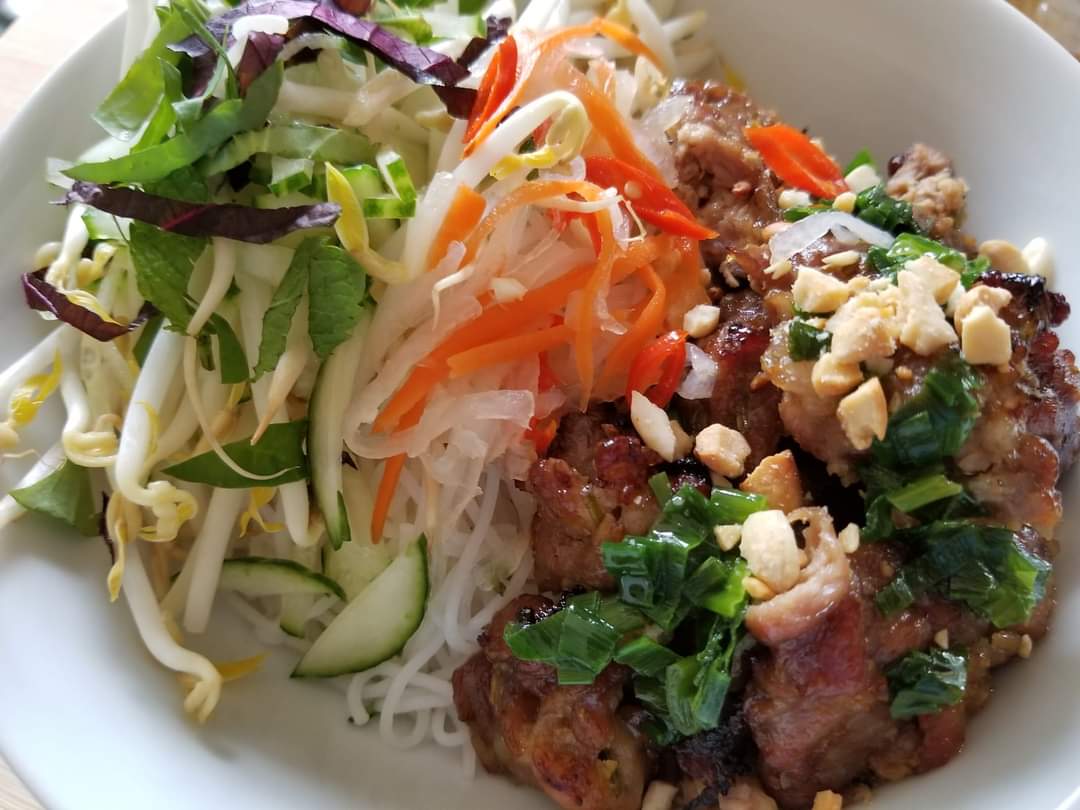 Order 47. Grilled Pork with Rice Noodle- Bun thit nuong food online from Tuyet Mai store, San Francisco on bringmethat.com