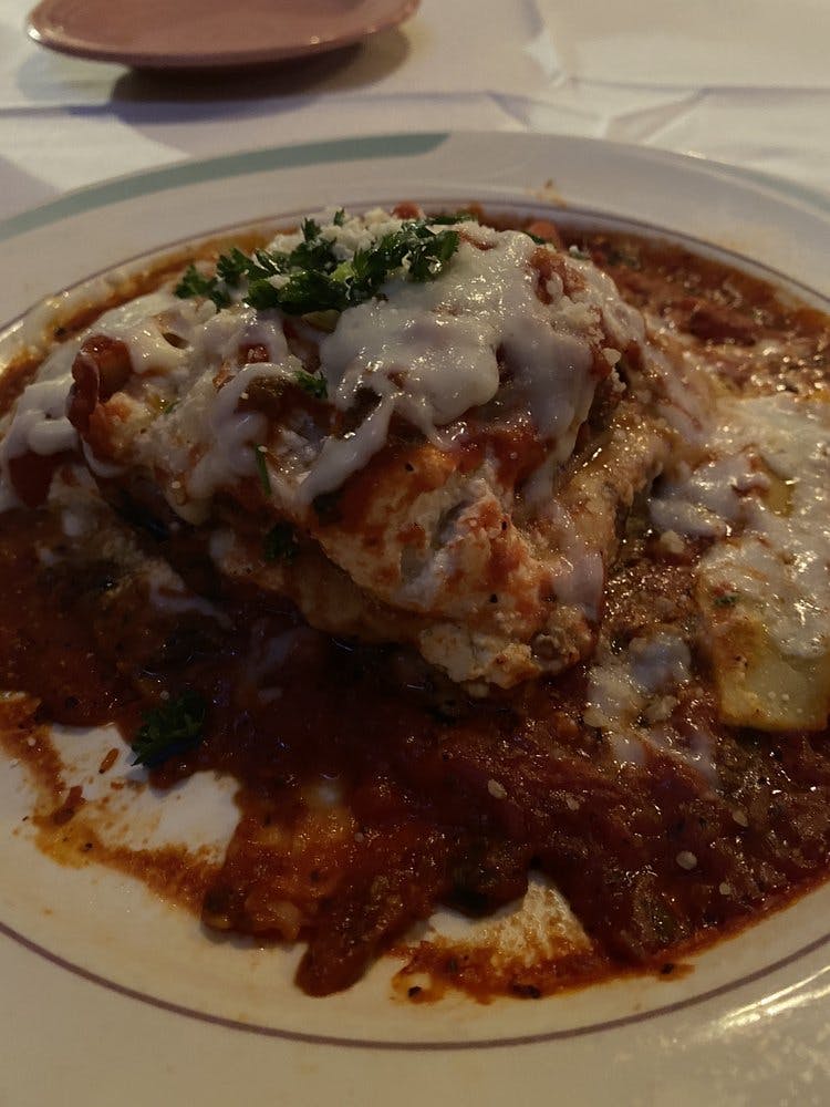 Order Meat Lasagna - Dinner food online from Casa Dora Italian Cafe store, Jacksonville on bringmethat.com