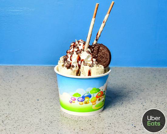 Order Oreo's Secret food online from Halo Rolling Ice Cream store, Stamford on bringmethat.com