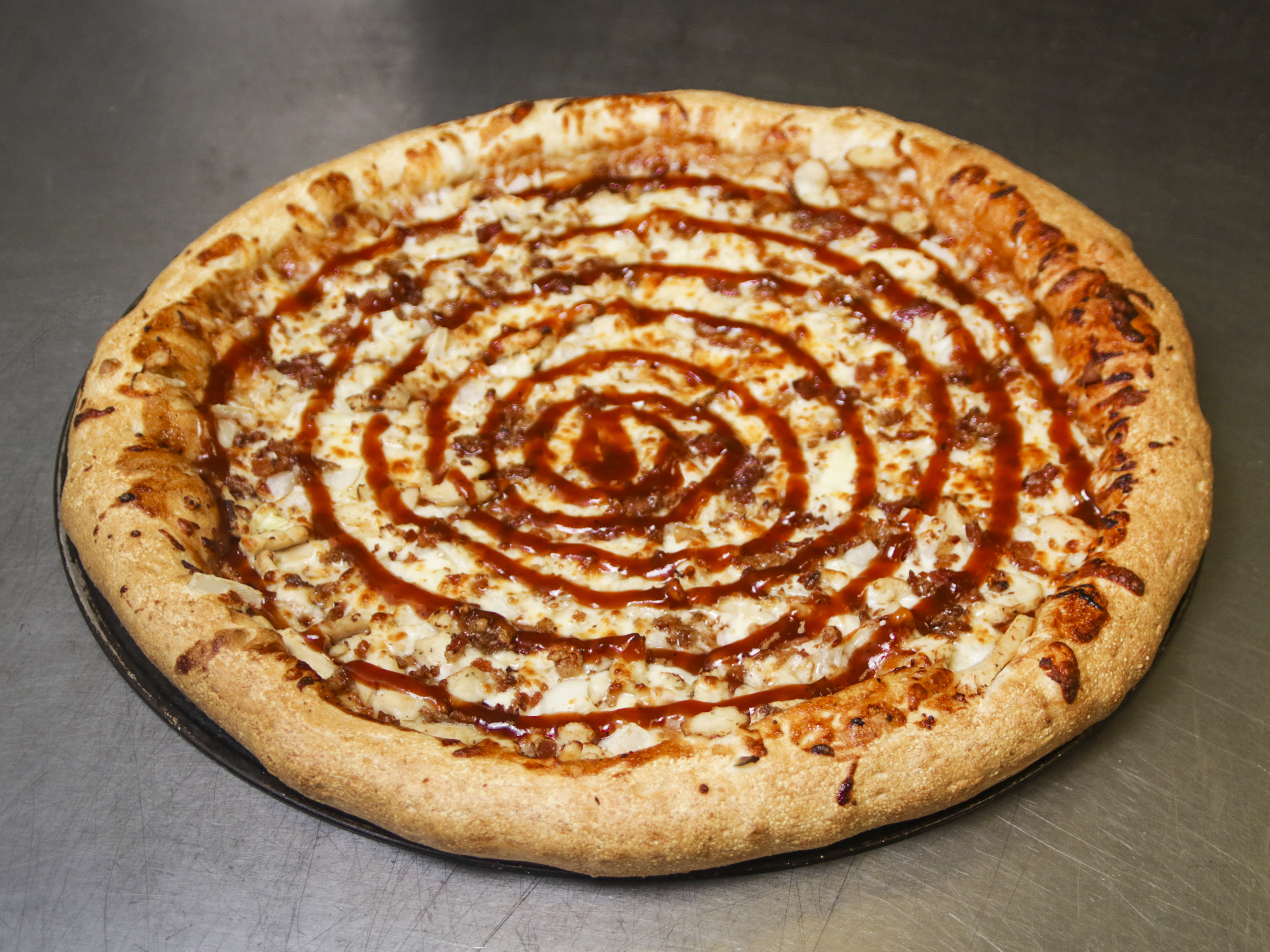 Order BBQ Chicken Round Pizza food online from Toarmina Pizza store, Madison Heights on bringmethat.com