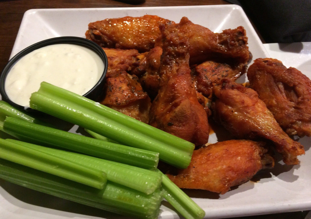 Order 10 Wings food online from Barley Creek Brewing Company store, Tannersville on bringmethat.com