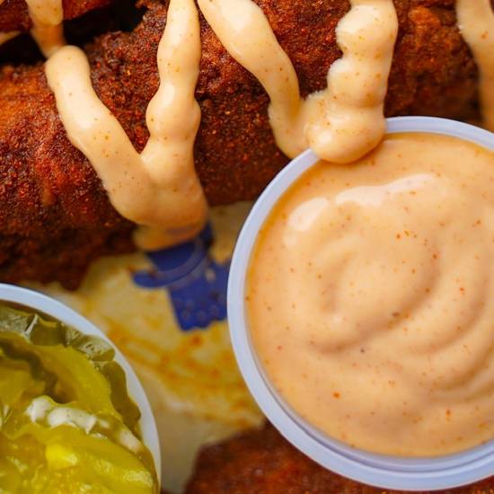 Order HOWDY SAUCE food online from Howdy Hot Chicken store, Houston on bringmethat.com