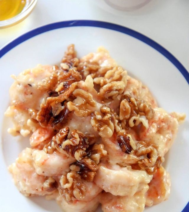 Order Honey Walnut shrimp (10 pc) food online from Golden Mountain Restaurant store, Wickliffe on bringmethat.com