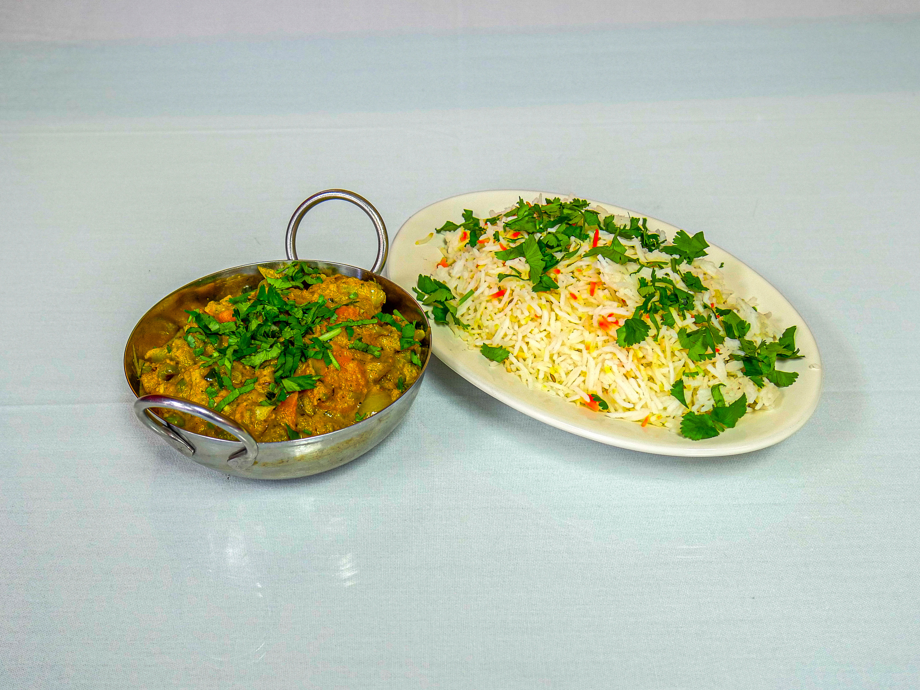 Order Vegetable Masala food online from Taste of India store, Flowood on bringmethat.com