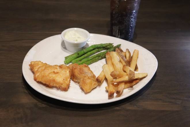Order Kid Fish & Chips food online from Iron Hill Brewery & Restaurant store, Greenville on bringmethat.com