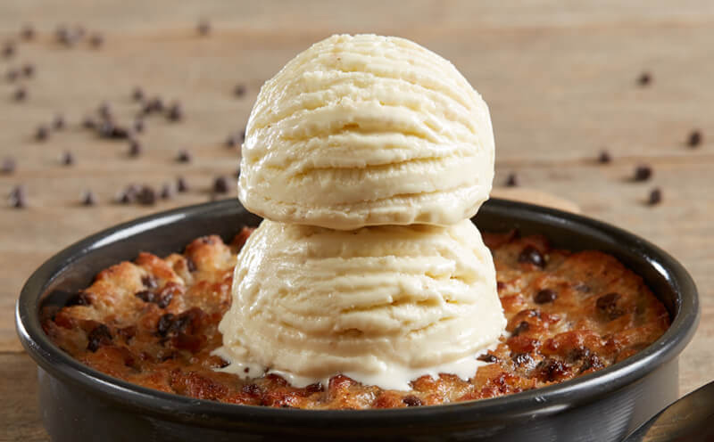 Order Gluten-Free Chocolate Chip Pizookie® food online from BJs Restaurant & Brewhouse store, Greenwood on bringmethat.com