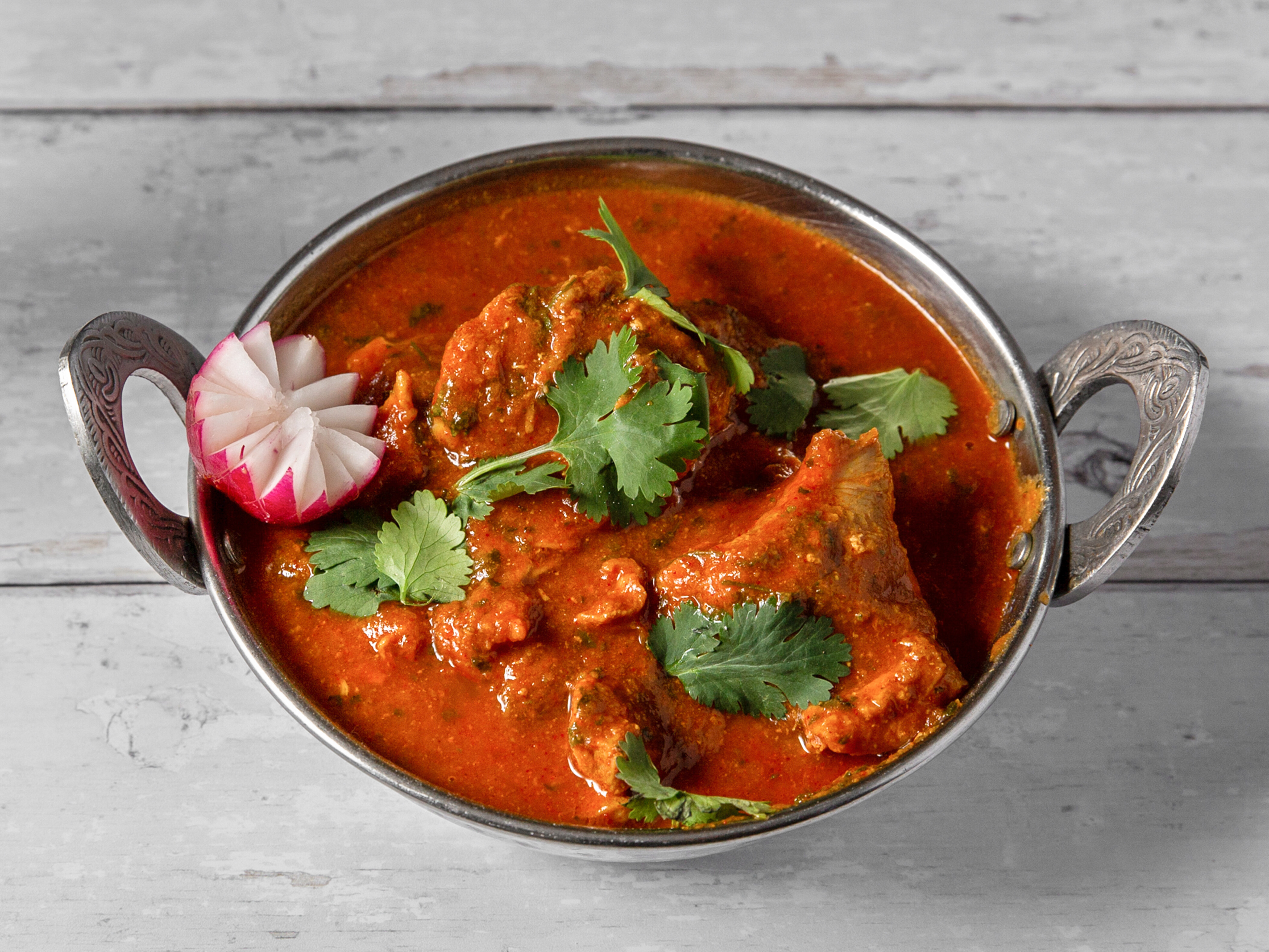 Order Chicken Curry food online from The Clay Oven Indian Restaurant store, Roxbury Township on bringmethat.com