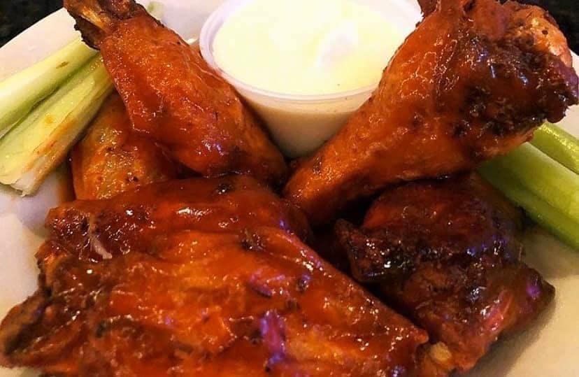 Order Bone-In Wings - 6 Pieces food online from Vinces Pizza Pub store, Macungie on bringmethat.com