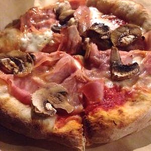 Order Pizza Funghi food online from Centro store, Tustin on bringmethat.com