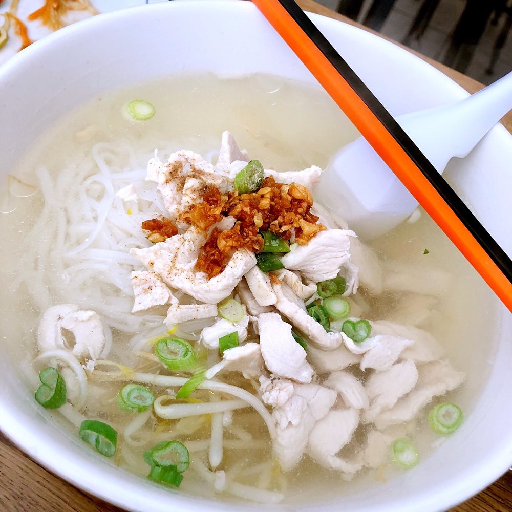 Order Chicken Noodle Soup food online from Tycoon store, San Francisco on bringmethat.com