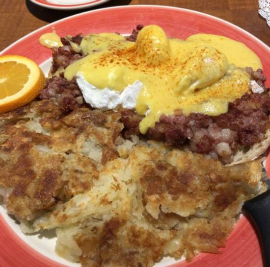Order Crow's Nest Benedict food online from Red Apple Pancake House store, Carol Stream on bringmethat.com