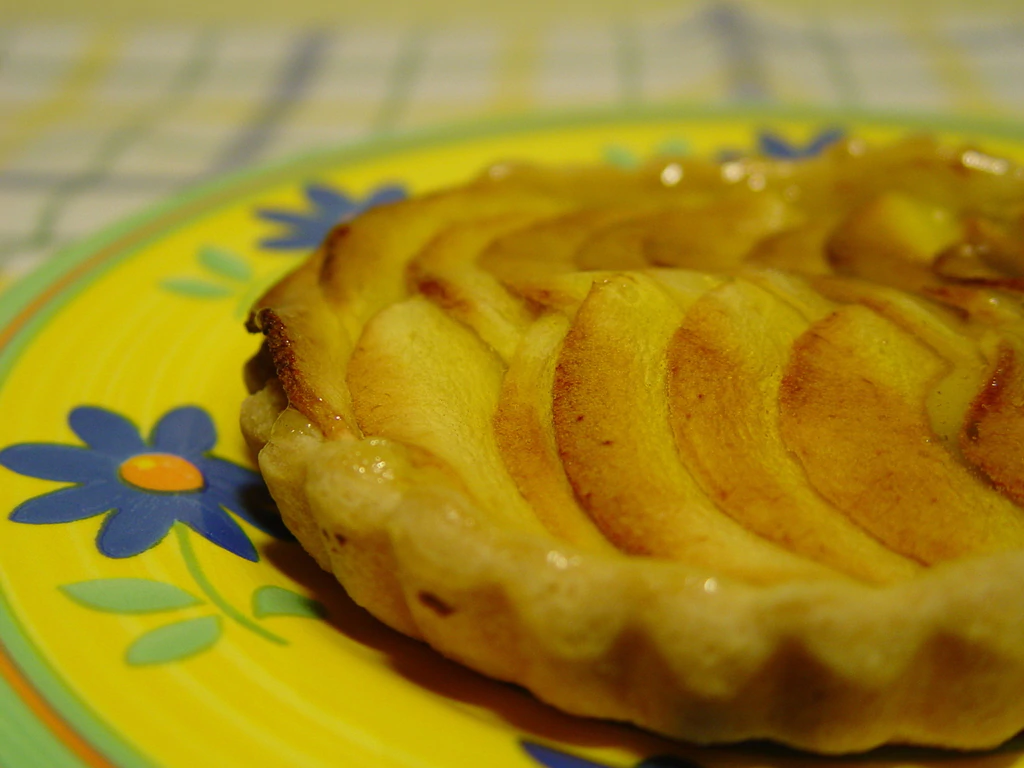 Order Organic Apple Tartlets food online from St. Roger Abbey Organic French Gourmet Patisserie store, Wilmette on bringmethat.com