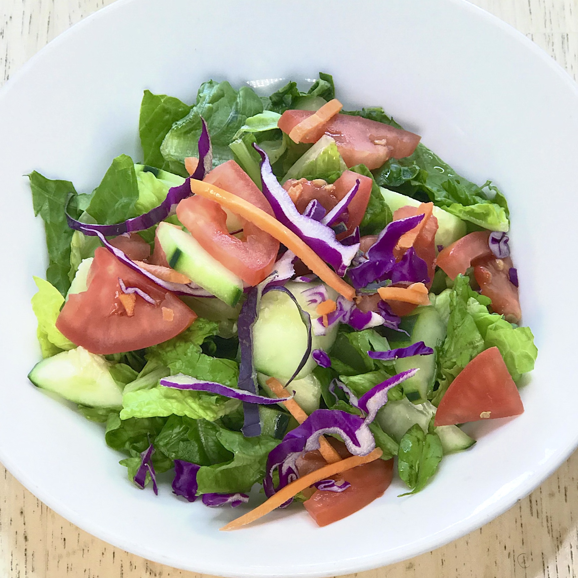 Order Garden Salad with Choice of Dressing food online from Bluesalt Fish Grill store, Redondo Beach on bringmethat.com
