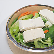 Order Steamed Mixed Vegetables 水煮菜 K food online from Jin's Fine Asian Cuisine store, Brookline on bringmethat.com