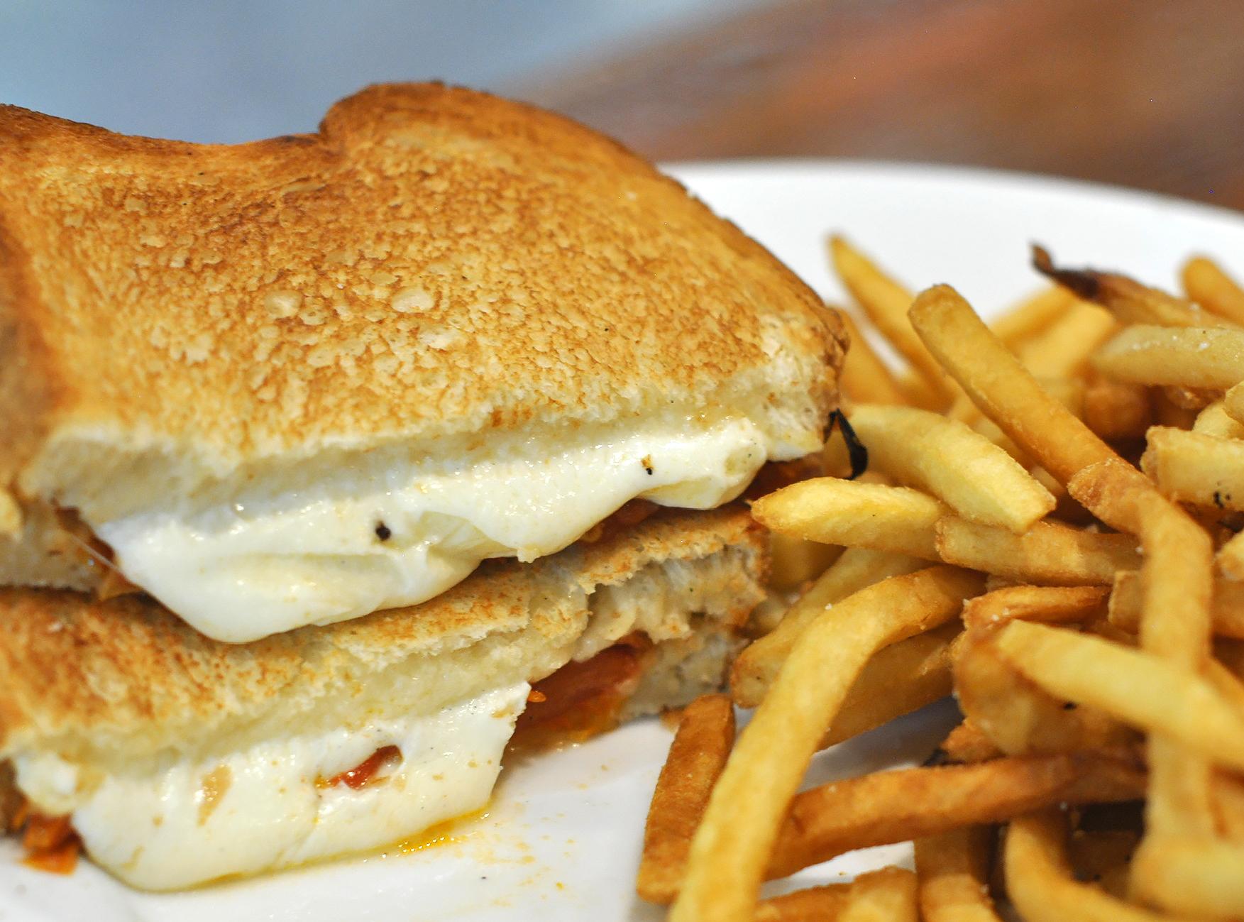 Order Grilled Cheese food online from Ray's Grill store, Stanford on bringmethat.com