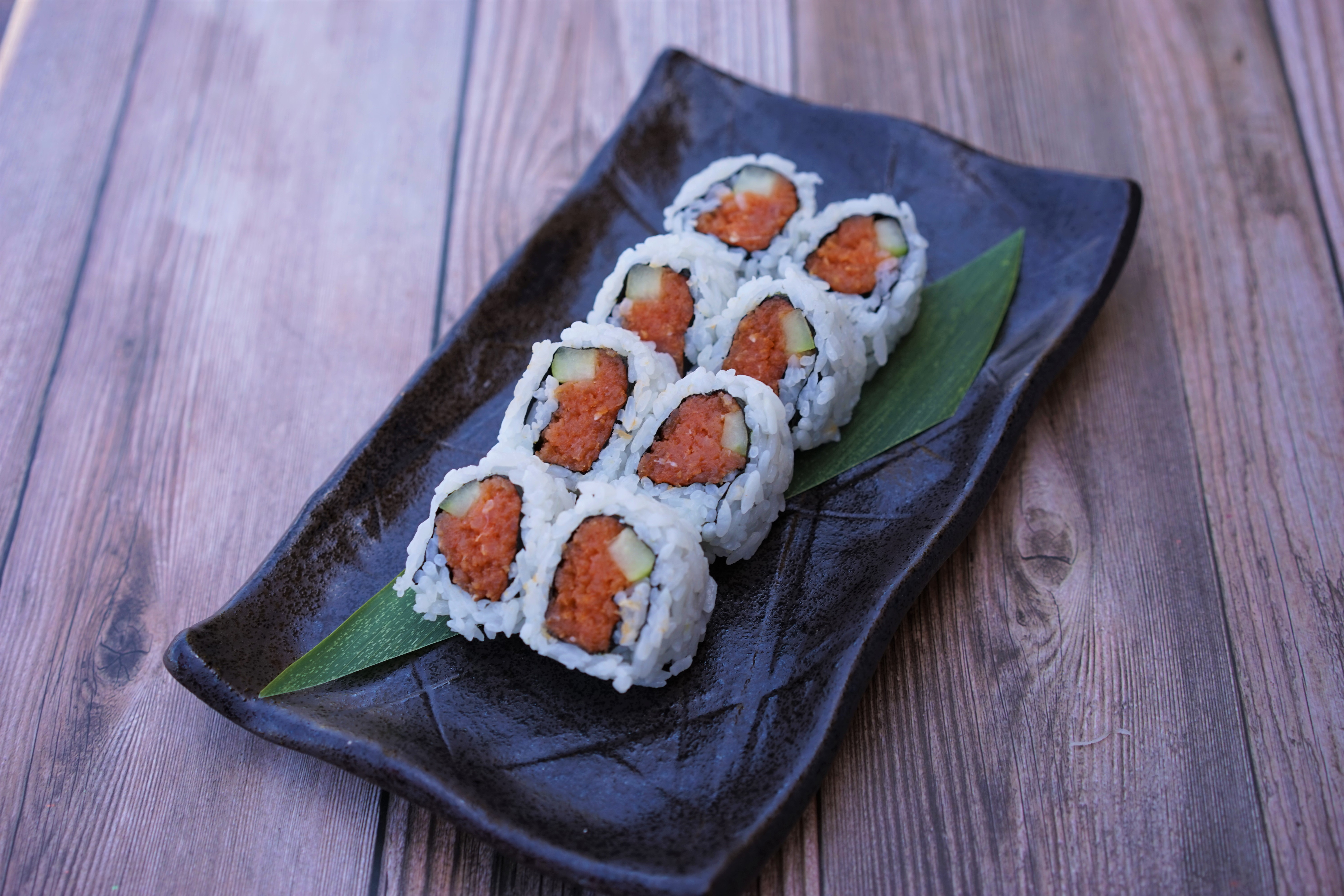 Order Spicy Tuna Roll food online from Yanagi Kitchen store, Manhattan Beach on bringmethat.com