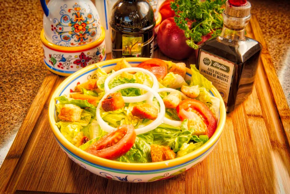 Order Classic Garden Salad food online from Pat Pizzeria store, Ithaca on bringmethat.com