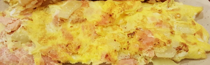 Order Nova Lox Omelet food online from Janik's Cafe store, Chicago on bringmethat.com