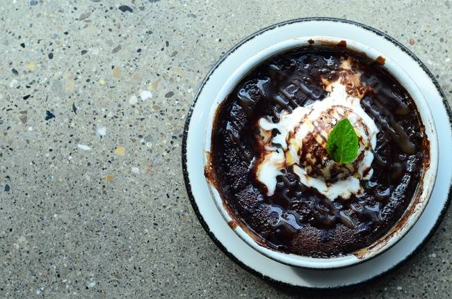 Order Molten Chocolate Pudding Cake food online from 101 Beer Kitchen store, Dublin on bringmethat.com