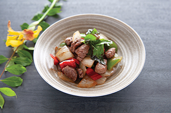 Order Stir Fried Dice Filet Mignon food online from Kumo Sushi store, Plainview on bringmethat.com