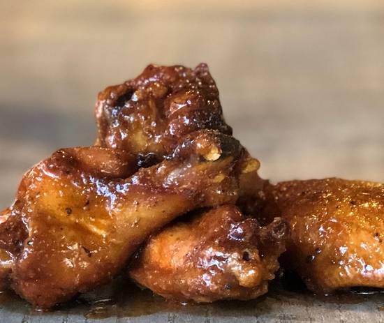 Order Smoked Chicken Wings - Buffalo food online from Holy Cow store, Alexandria on bringmethat.com