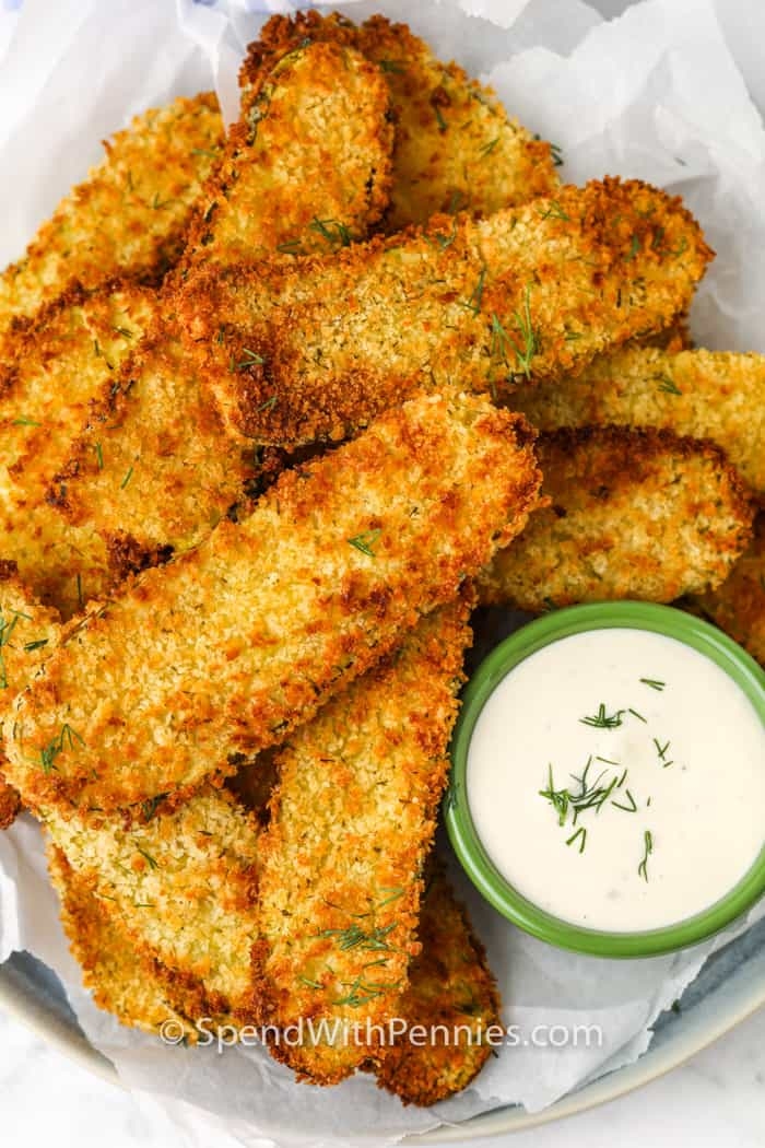 Order Fried Pickle Spears food online from Salvatores Pizzeria store, Niles on bringmethat.com