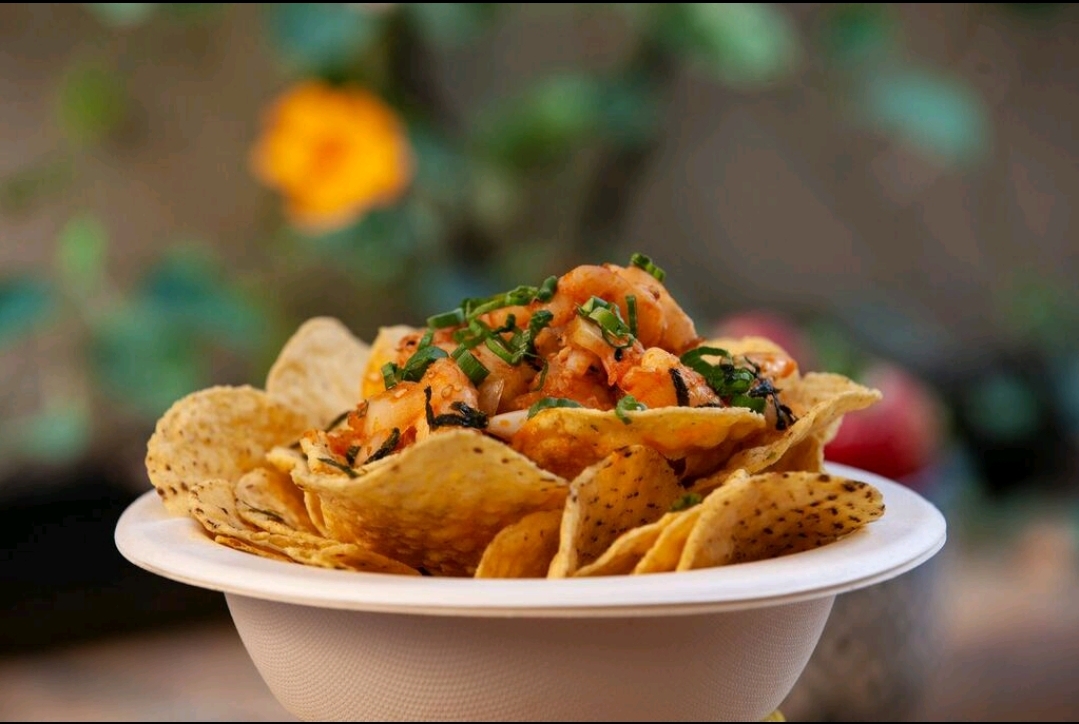 Order Poke and Chips food online from Hawaiian Poke Bowl store, San Jose on bringmethat.com