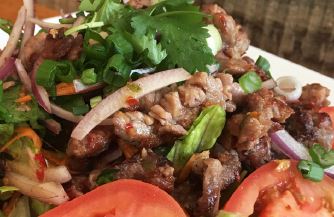 Order 23. Spicy Beef Salad food online from Thai Rama Restaurant store, Torrance on bringmethat.com