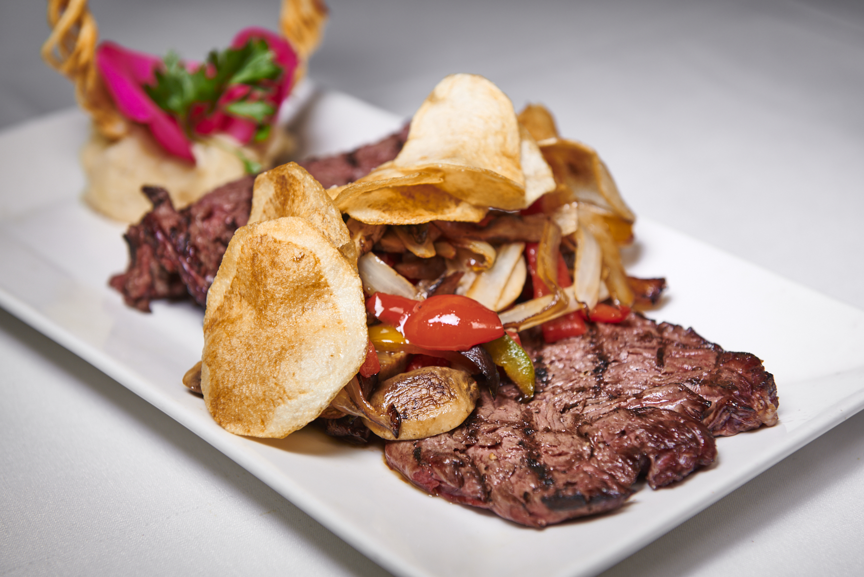 Order Hanger Steak food online from Magno Grill store, New Rochelle on bringmethat.com