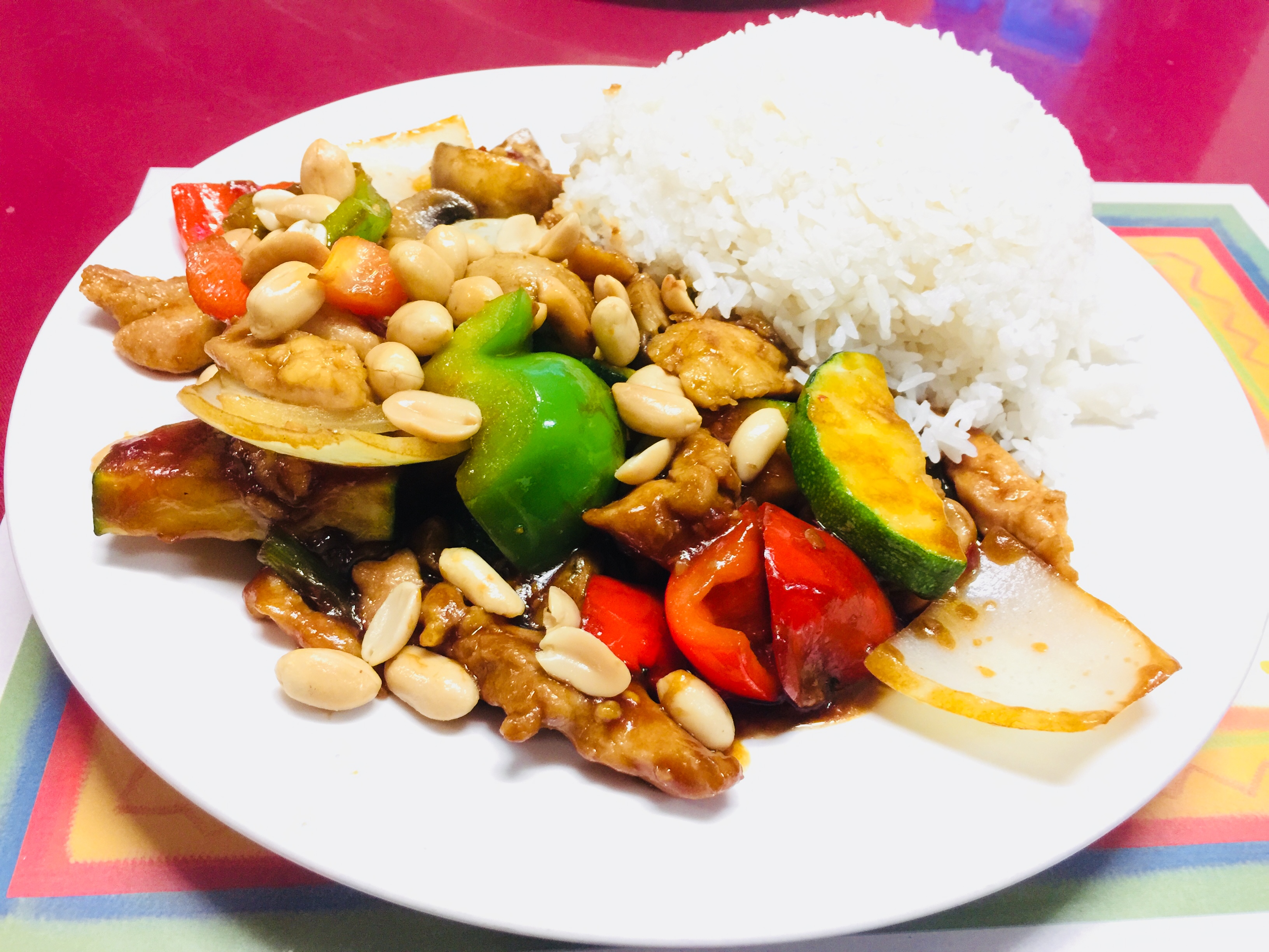 Order Kung Pao Chicken Lunch Plate food online from Golden Kim Tar store, San Francisco on bringmethat.com