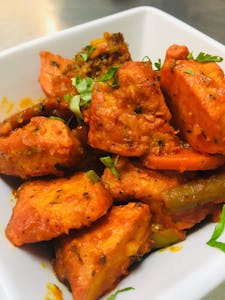 Order Chicken Tikka Jalfrezi food online from Masala 2 Indian Restaurant store, Hollywood on bringmethat.com