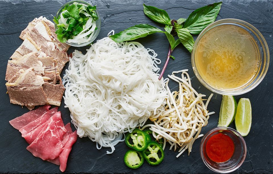 Order P1 Pho Dac Biet Noodle Soup food online from Pholuscious Vietnamese Grill store, Rockville on bringmethat.com