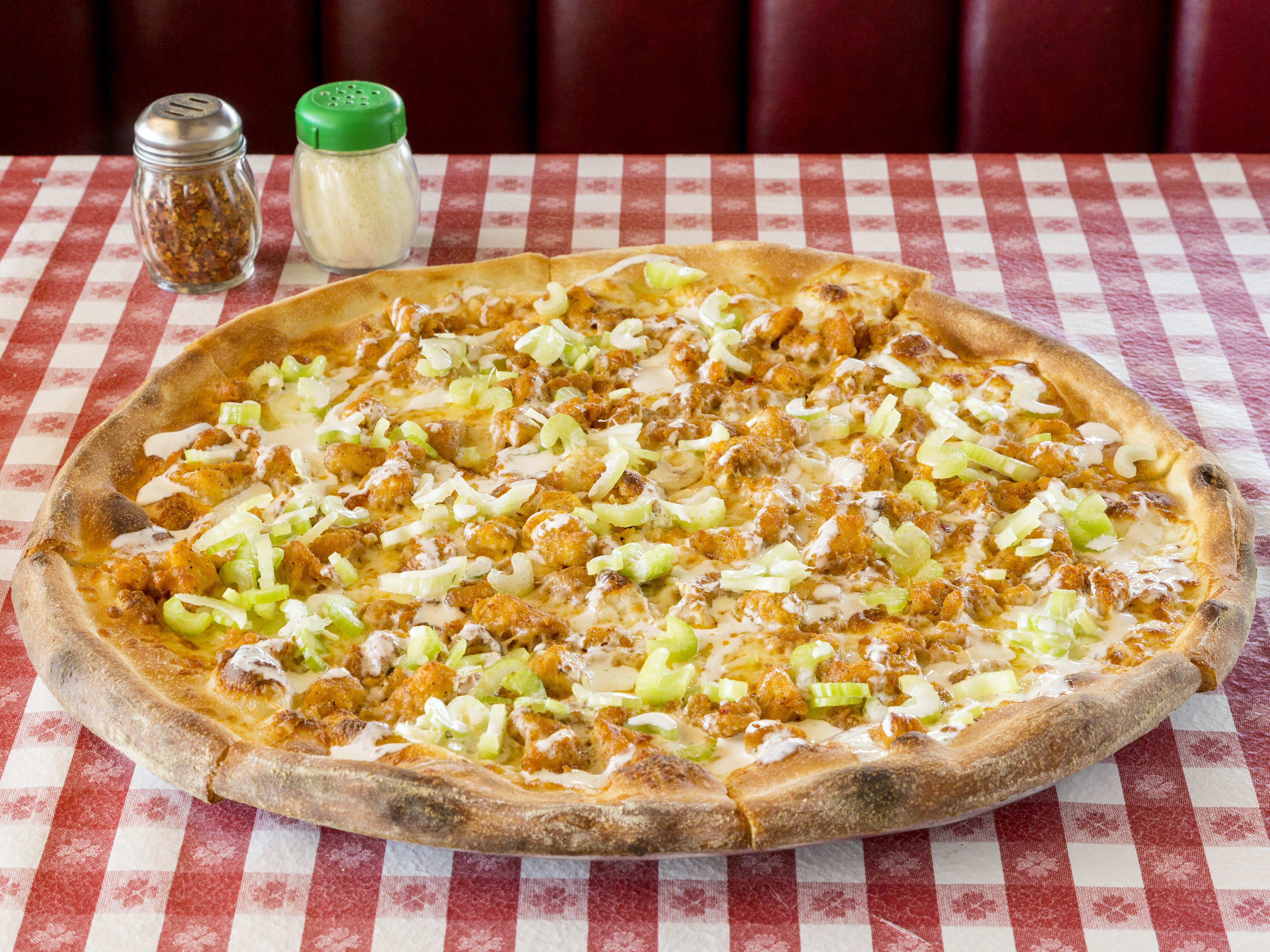 Order Buffalo Chicken Large 16" Pizza food online from Lorenzo's Pizza and Pasta store, Scottsdale on bringmethat.com
