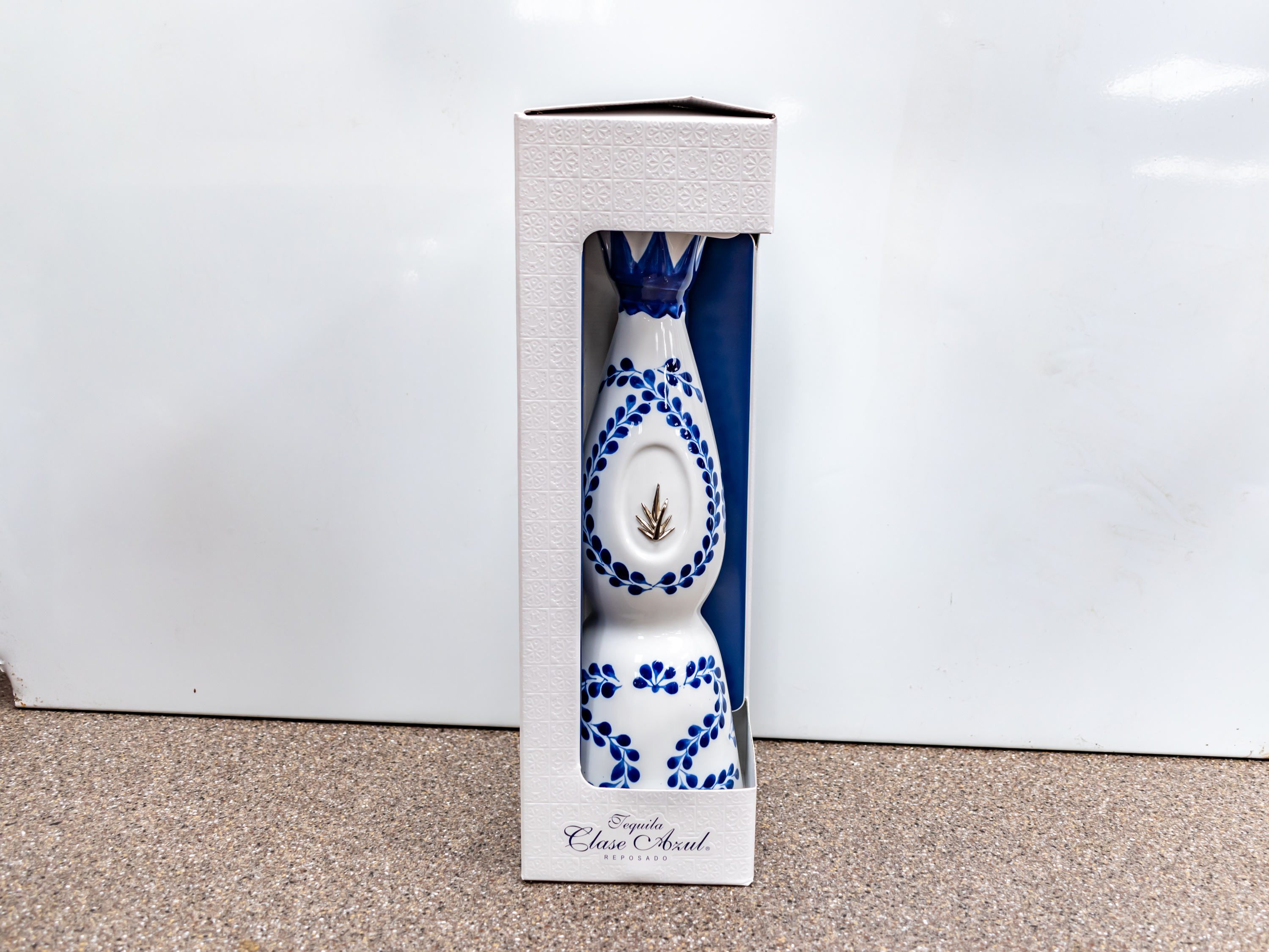 Order Clase Azul Reposado Tequila, 750 ml food online from Kangaroo Food Mart store, Cathedral City on bringmethat.com