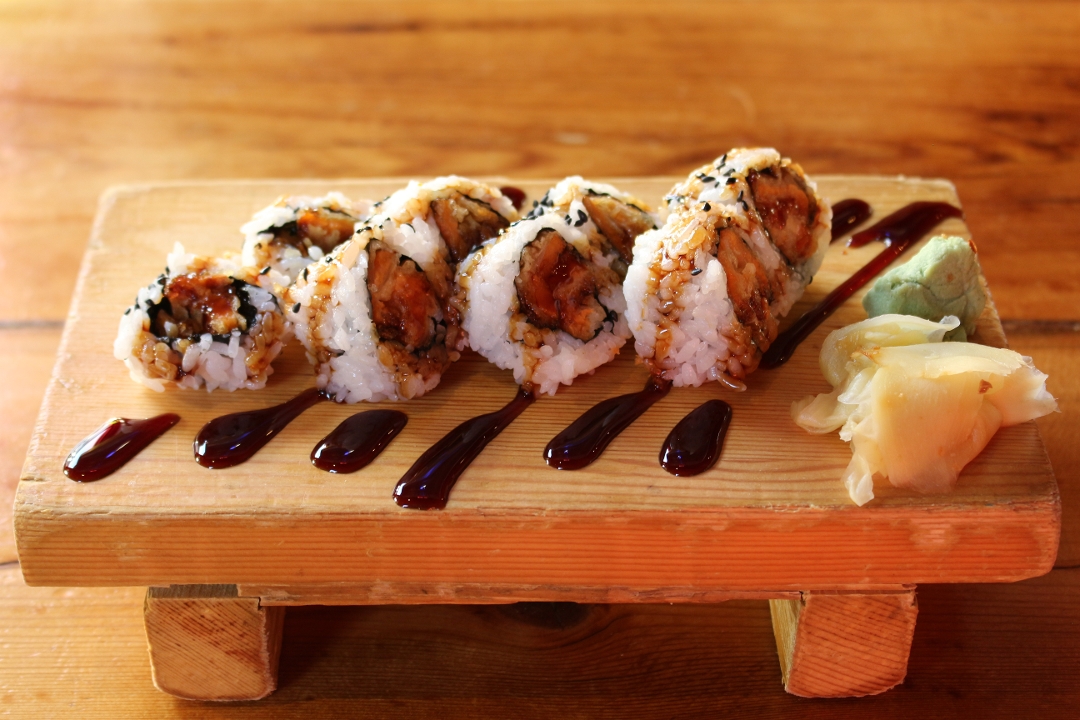 Order Sweet Potato Roll food online from Blue Ocean Sushi store, St Louis on bringmethat.com