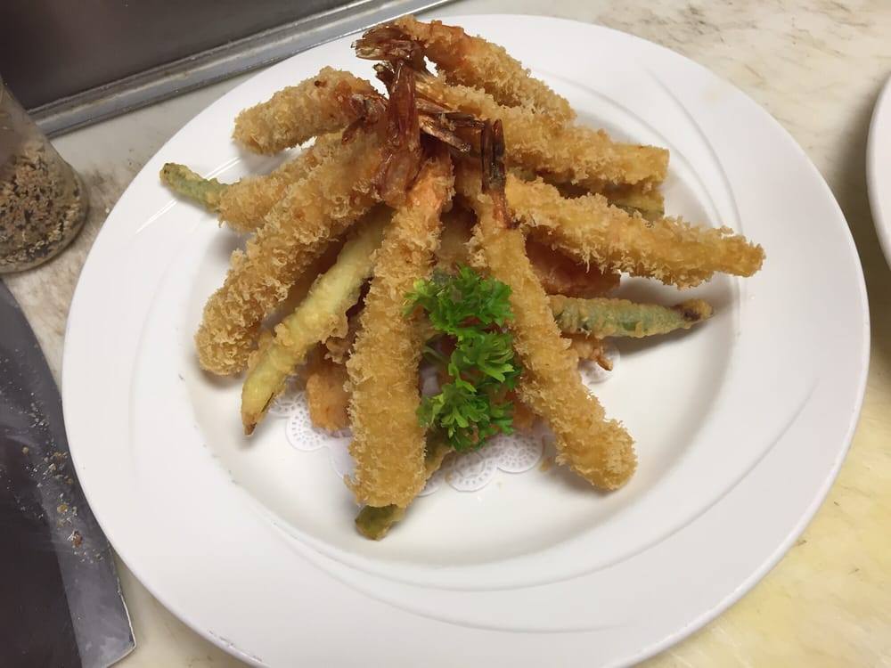 Order Tempura Shrimp(10pcs) APP food online from Sakura Nami store, Clarendon Hills on bringmethat.com
