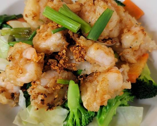 Order Crispy Garlic Shrimp food online from Thai Zappz store, Overland Park on bringmethat.com