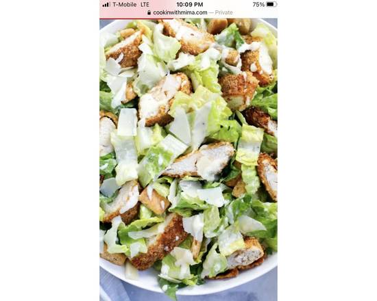 Order Crispy Chicken Caesar Salad food online from Grab & Go store, Paterson on bringmethat.com