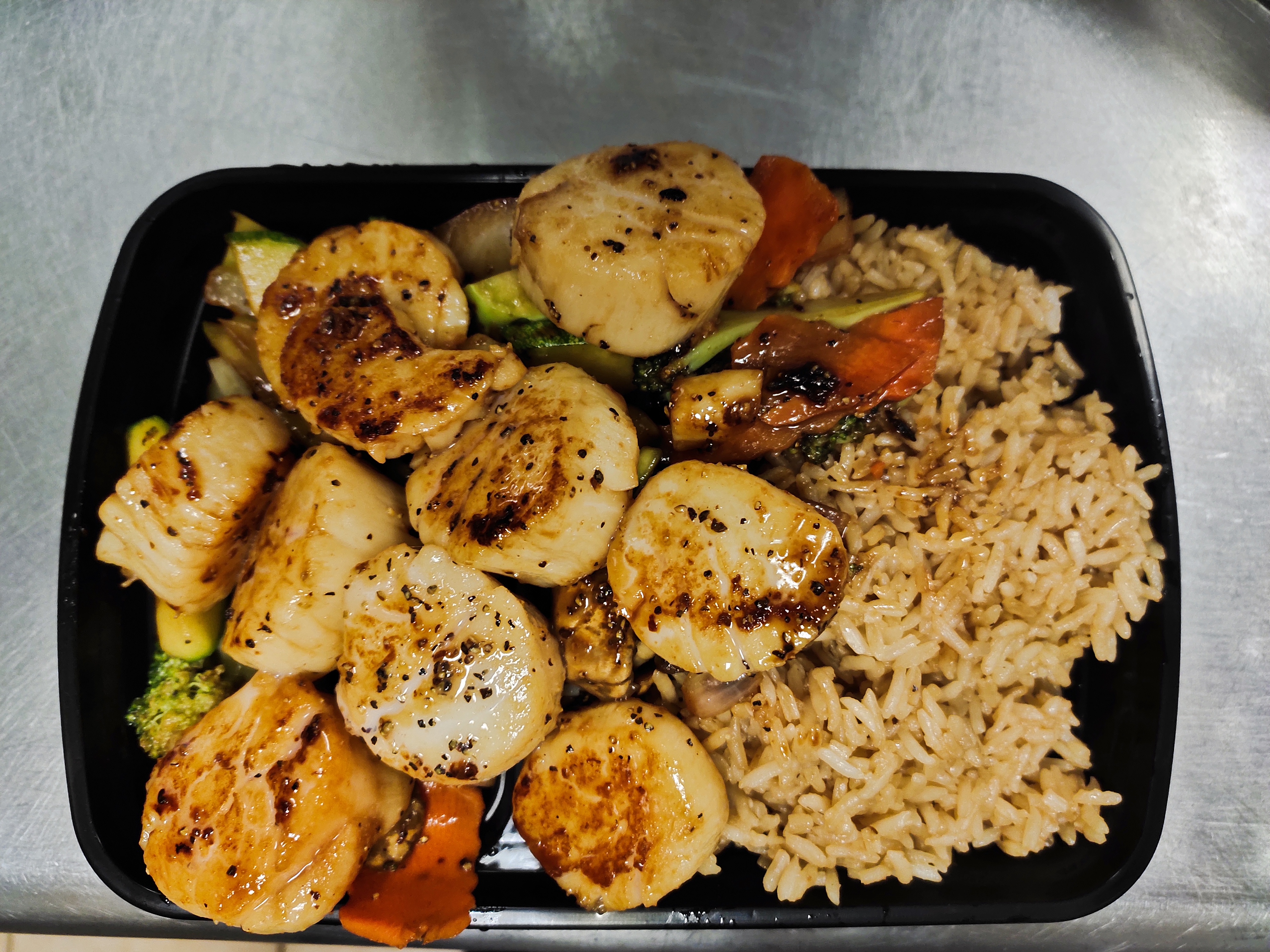 Order 6. Scallop Hibachi food online from Jay Asian Fusion store, Longs on bringmethat.com