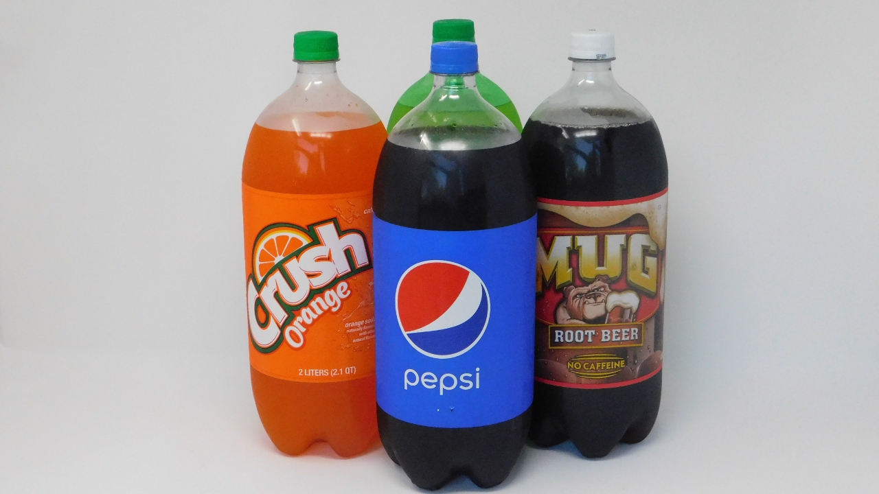 Order 2 LT Diet Pepsi food online from Spinners store, Albany on bringmethat.com