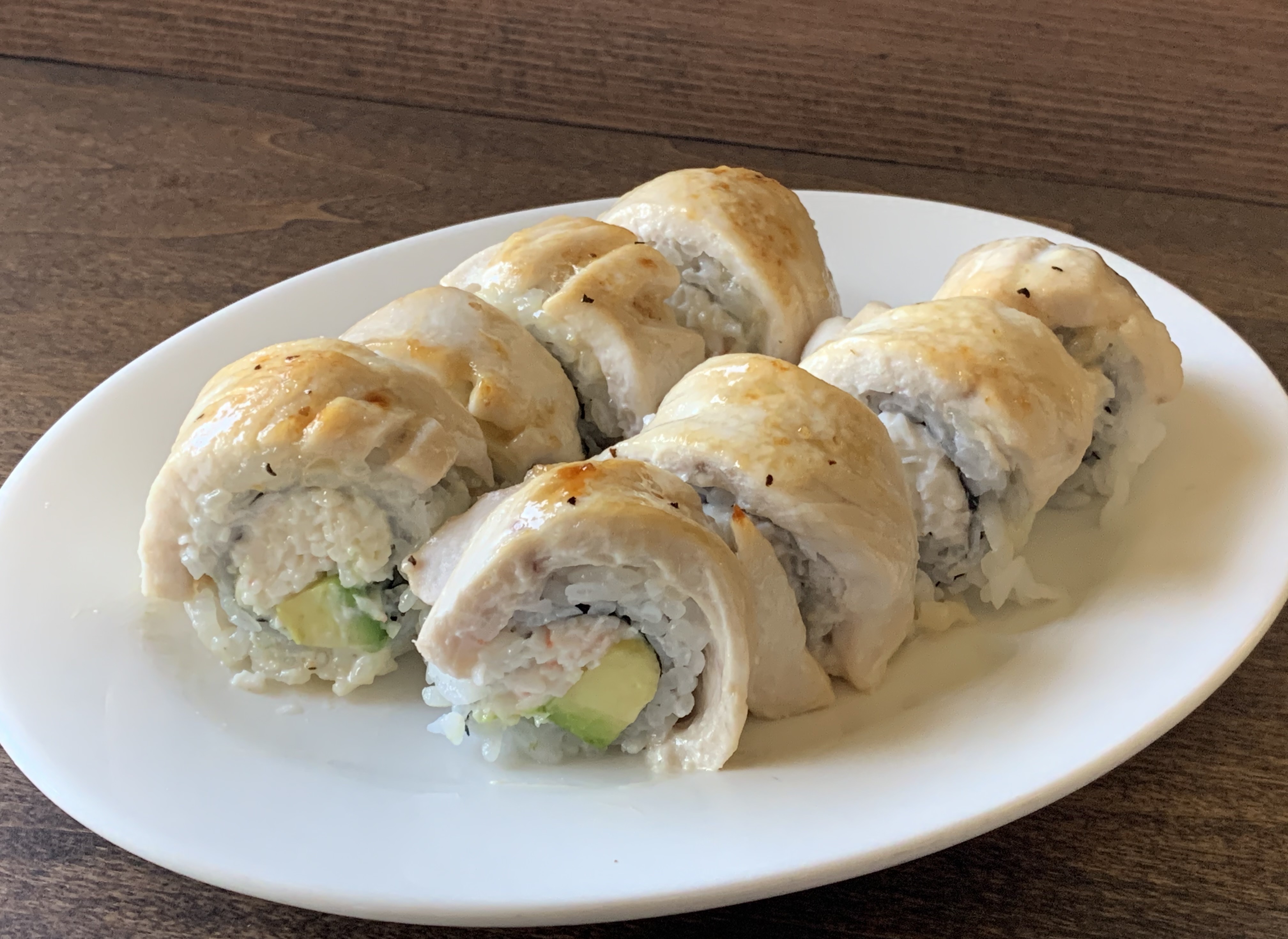 Order Baked Yellowtail Roll food online from Minato Sushi store, Lake Forest on bringmethat.com